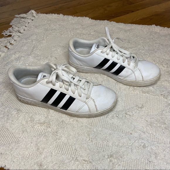 Adidas sneakers size 7.5